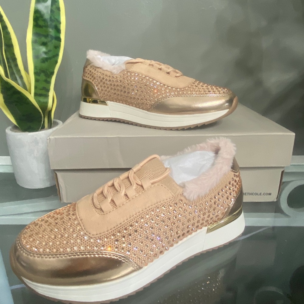 Kenneth Cole Reaction‎ Cari Cozy Rose Gold Rhinestone Faux Fur Sneakers 6M NEW